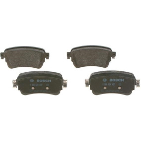 Тормозные колодки дисковые Bosch 0 986 424 437